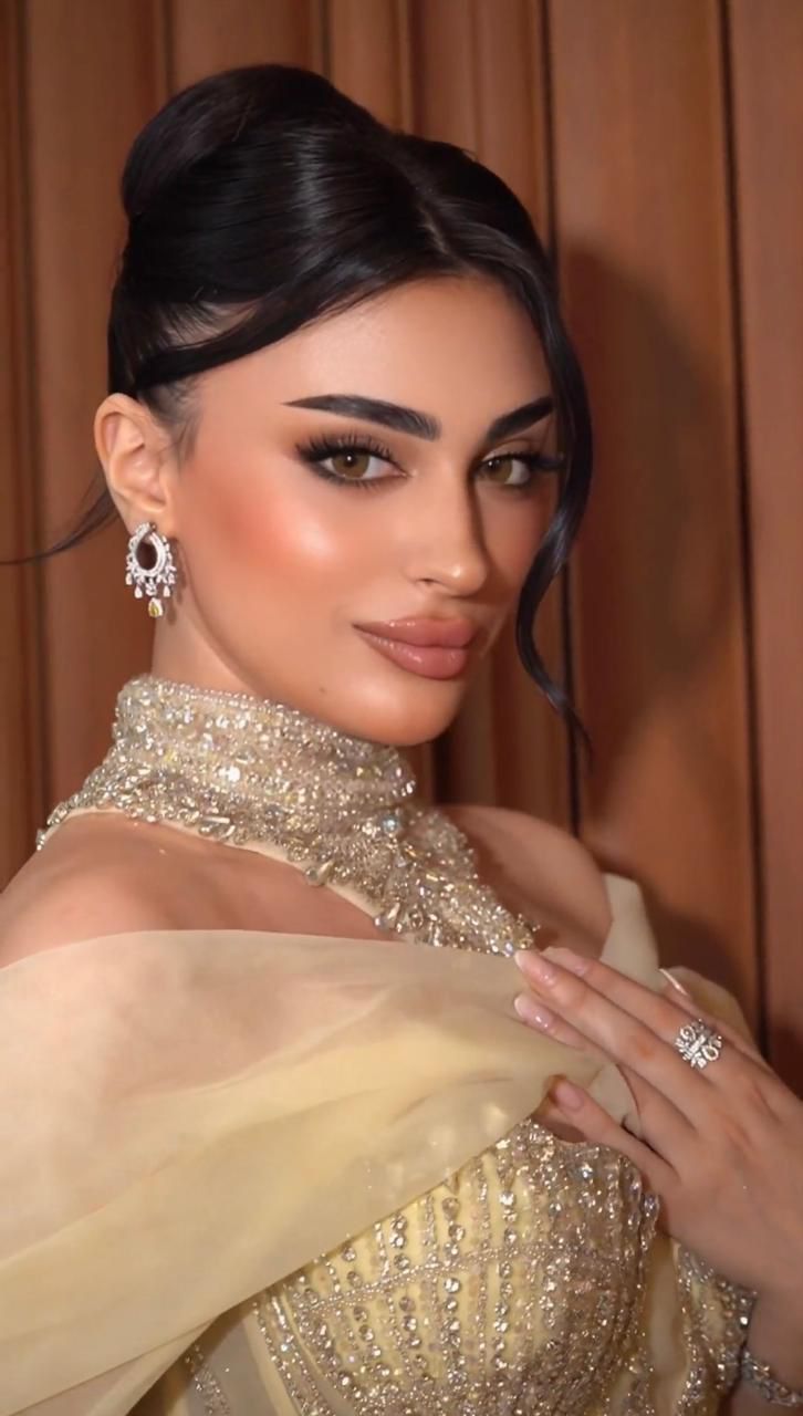 صورة الأرتست أميرة الشمري