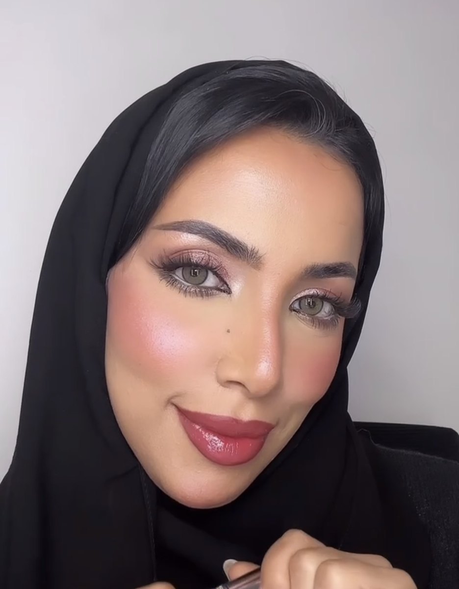 صورة الميك أب أرتست Heba Abdullah